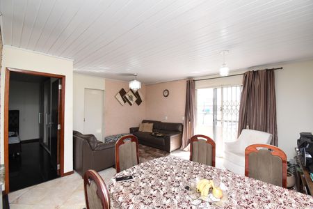 Casa para alugar com 180m², 2 quartos e 2 vagasSala e Cozinha