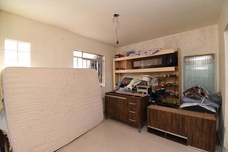 Casa para alugar com 180m², 2 quartos e 2 vagasQuarto 3