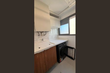 Área de Serviço de apartamento para alugar com 2 quartos, 73m² em Jardim Prudência, São Paulo