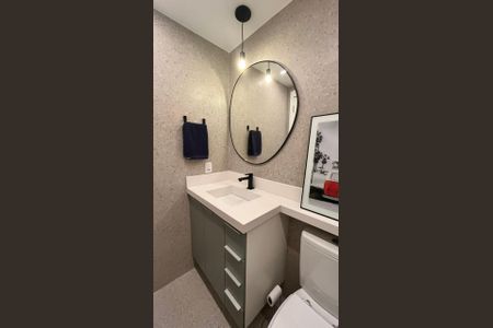 Banheiro de apartamento para alugar com 2 quartos, 73m² em Jardim Prudência, São Paulo
