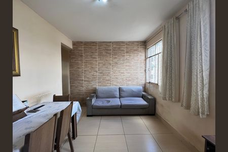 Sala de apartamento à venda com 3 quartos, 74m² em Califórnia, Belo Horizonte