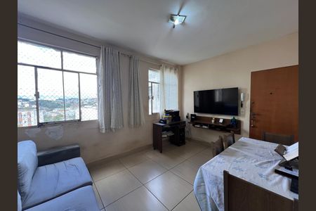 Apartamento à venda com 74m², 3 quartos e 1 vaga Apartamento à venda com 74m², 3 quartos e 1 vagaSala