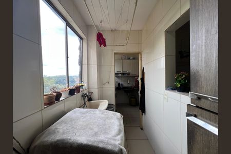 Área de Serviço de apartamento à venda com 3 quartos, 74m² em Califórnia, Belo Horizonte