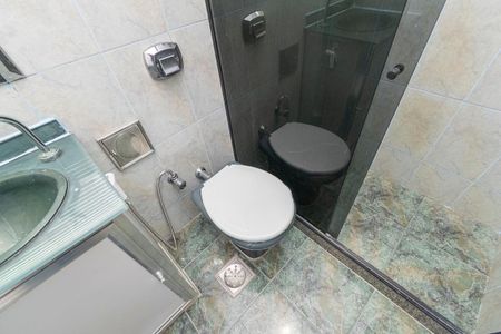 Apartamento à venda com 56m², 2 quartos e 1 vagaBanheiro