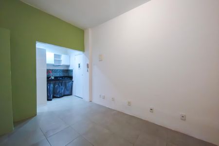 Studio de kitnet/studio para alugar com 1 quarto, 18m² em Centro, Rio de Janeiro