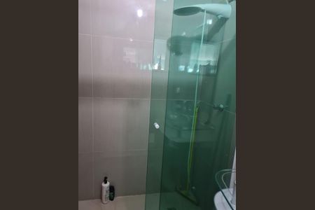 Casa de condomínio à venda com 150m², 3 quartos e 1 vagaBanheiro