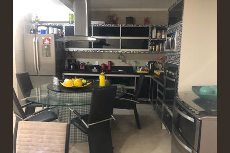 Cozinha de casa de condomínio à venda com 3 quartos, 150m² em Campo Grande, Rio de Janeiro