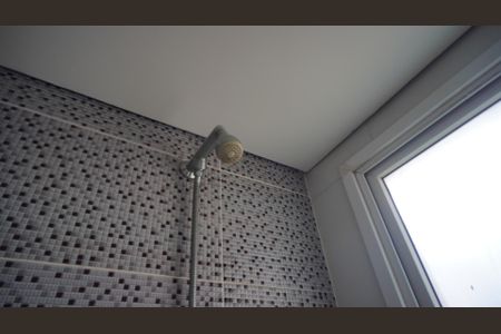 Banheiro 1 de apartamento à venda com 3 quartos, 72m² em São João, Porto Alegre
