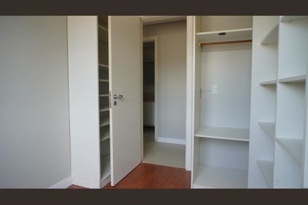 Apartamento à venda com 72m², 3 quartos e 1 vaga Apartamento à venda com 72m², 3 quartos e 1 vagaQuarto 2