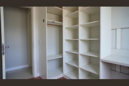 Apartamento à venda com 72m², 3 quartos e 1 vaga Apartamento à venda com 72m², 3 quartos e 1 vagaQuarto 2
