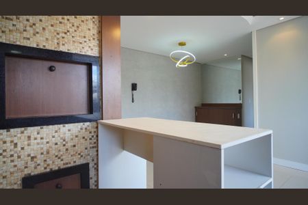 Apartamento à venda com 72m², 3 quartos e 1 vaga Apartamento à venda com 72m², 3 quartos e 1 vagaCozinha e churrasqueira