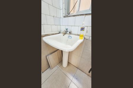 Área de Serviço de apartamento para alugar com 2 quartos, 60m² em Vila da Penha, Rio de Janeiro