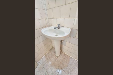 Apartamento para alugar com 60m², 2 quartos e sem vaga Apartamento para alugar com 60m², 2 quartos e sem vagaBanheiro