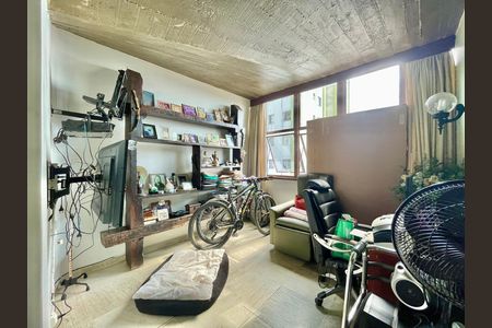 Apartamento para alugar com 182m², 3 quartos e 3 vagas