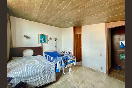 Apartamento para alugar com 182m², 3 quartos e 3 vagas