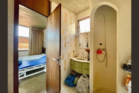 Apartamento para alugar com 182m², 3 quartos e 3 vagas