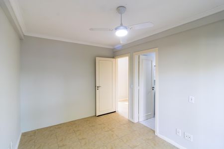 Suíte de apartamento para alugar com 2 quartos, 104m² em Vila Assunção, Porto Alegre