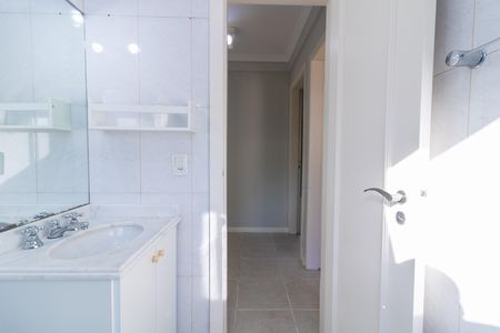 Apartamento para alugar com 104m², 2 quartos e 1 vaga Apartamento para alugar com 104m², 2 quartos e 1 vagaBanheiro