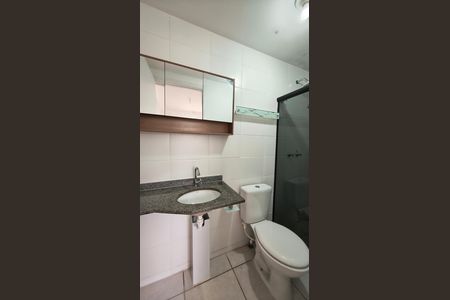 Apartamento para alugar com 75m², 3 quartos e 1 vaga Apartamento para alugar com 75m², 3 quartos e 1 vagaBanheiro da Suíte