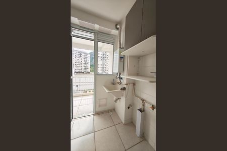 Apartamento para alugar com 75m², 3 quartos e 1 vaga Apartamento para alugar com 75m², 3 quartos e 1 vagaCozinha e Área de Serviço