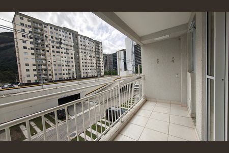 Apartamento para alugar com 75m², 3 quartos e 1 vaga Apartamento para alugar com 75m², 3 quartos e 1 vagaVaranda