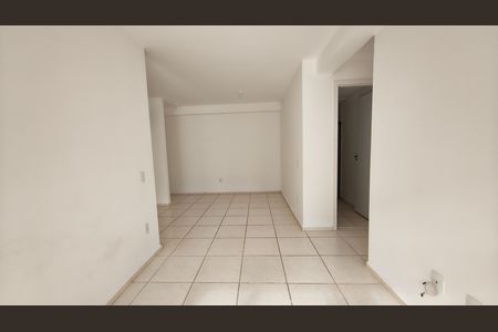 Apartamento para alugar com 75m², 3 quartos e 1 vaga Apartamento para alugar com 75m², 3 quartos e 1 vagaSala
