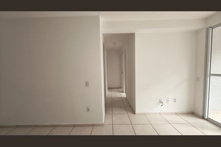 Sala de apartamento para alugar com 3 quartos, 75m² em Barra da Tijuca, Rio de Janeiro