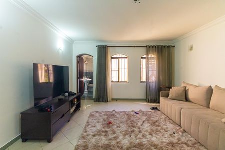 Sala de casa à venda com 4 quartos, 170m² em Vila Moreira, São Paulo