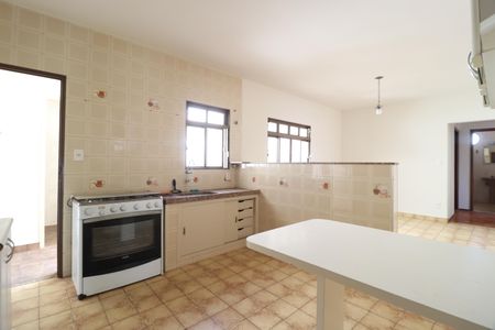 Apartamento para alugar com 121m², 3 quartos e 1 vagaCozinha