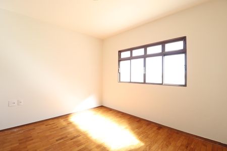 Apartamento para alugar com 121m², 3 quartos e 1 vagaSuíte