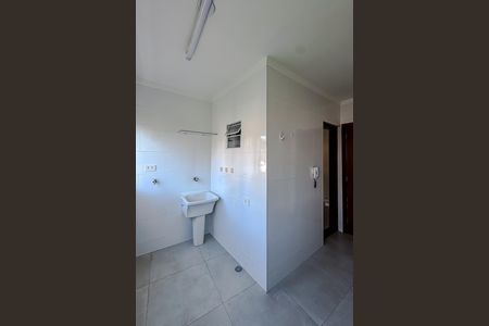Apartamento para alugar com 72m², 2 quartos e 1 vaga Apartamento para alugar com 72m², 2 quartos e 1 vagaCozinha e Área de Serviço