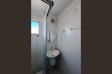 Apartamento para alugar com 72m², 2 quartos e 1 vaga Apartamento para alugar com 72m², 2 quartos e 1 vagaBanheiro