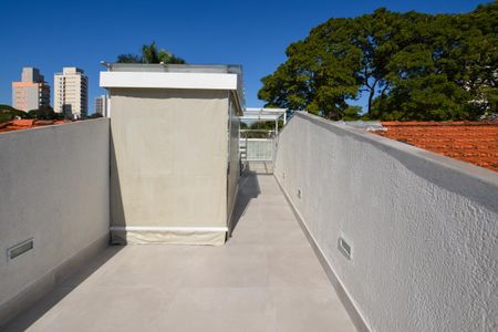 Casa de condomínio para alugar com 180m², 3 quartos e 1 vaga Casa de condomínio para alugar com 180m², 3 quartos e 1 vagaCHURRASQUEIRA - TOLDOS