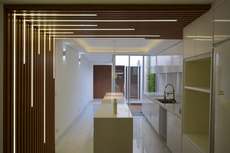 Casa de condomínio para alugar com 180m², 3 quartos e 1 vaga Casa de condomínio para alugar com 180m², 3 quartos e 1 vagaCOZINHA