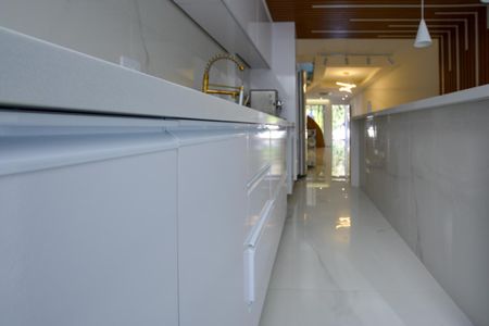 Casa de condomínio para alugar com 180m², 3 quartos e 1 vaga Casa de condomínio para alugar com 180m², 3 quartos e 1 vagaCOZINHA