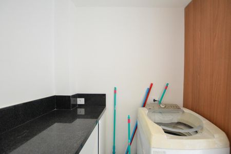 Casa de condomínio para alugar com 180m², 3 quartos e 1 vaga Casa de condomínio para alugar com 180m², 3 quartos e 1 vagaAREA DE SERVIÇO