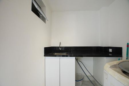 Casa de condomínio para alugar com 180m², 3 quartos e 1 vaga Casa de condomínio para alugar com 180m², 3 quartos e 1 vagaAREA DE SERVIÇO