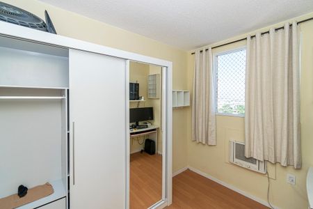 Quarto 2 de apartamento para alugar com 2 quartos, 45m² em Ramos, Rio de Janeiro