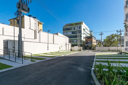 Apartamento para alugar com 45m², 2 quartos e 1 vaga Apartamento para alugar com 45m², 2 quartos e 1 vagaÁrea comum - Estacionamento