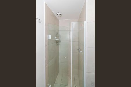Apartamento para alugar com 45m², 2 quartos e 1 vaga Apartamento para alugar com 45m², 2 quartos e 1 vagaBanheiro