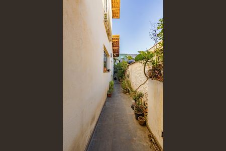 Quintal de casa à venda com 2 quartos, 208m² em Vila Arapua, São Paulo