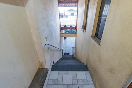 Escada de casa à venda com 2 quartos, 208m² em Vila Arapua, São Paulo