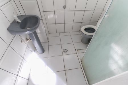 Casa para alugar com 50m², 1 quarto e 2 vagasBanheiro