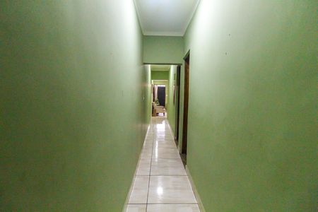 Casa para alugar com 125m², 2 quartos e 2 vagas Casa para alugar com 125m², 2 quartos e 2 vagasCorredor