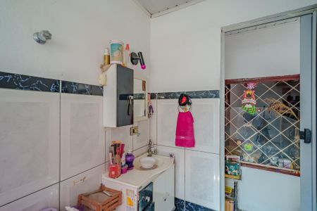 Casa à venda com 105m², 3 quartos e 3 vagas Casa à venda com 105m², 3 quartos e 3 vagasCasa 2 - Banheiro