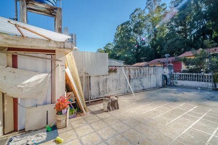 Casa à venda com 105m², 3 quartos e 3 vagas Casa à venda com 105m², 3 quartos e 3 vagasCasa 2- Varanda