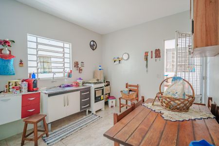 Casa à venda com 105m², 3 quartos e 3 vagas Casa à venda com 105m², 3 quartos e 3 vagasCozinha