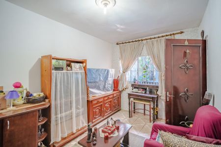 Casa à venda com 105m², 3 quartos e 3 vagas Casa à venda com 105m², 3 quartos e 3 vagasSala