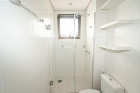 Apartamento à venda com 123m², 3 quartos e 2 vagas Apartamento à venda com 123m², 3 quartos e 2 vagasBanheiro da Suíte