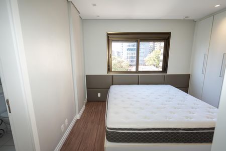 Suíte de apartamento à venda com 3 quartos, 123m² em Auxiliadora, Porto Alegre
